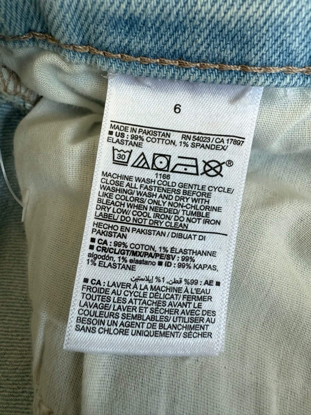 Old Navy Sky-Hi A-Line High Rise Button Fly Light Wash Denim Shorts Size 6 - Picture 11 of 11
